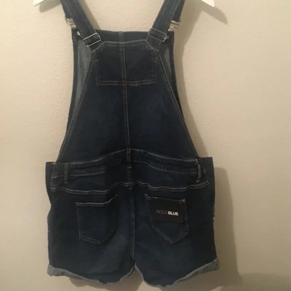 *Last one* Maternity Overall Shorts - Picture 4 of 5